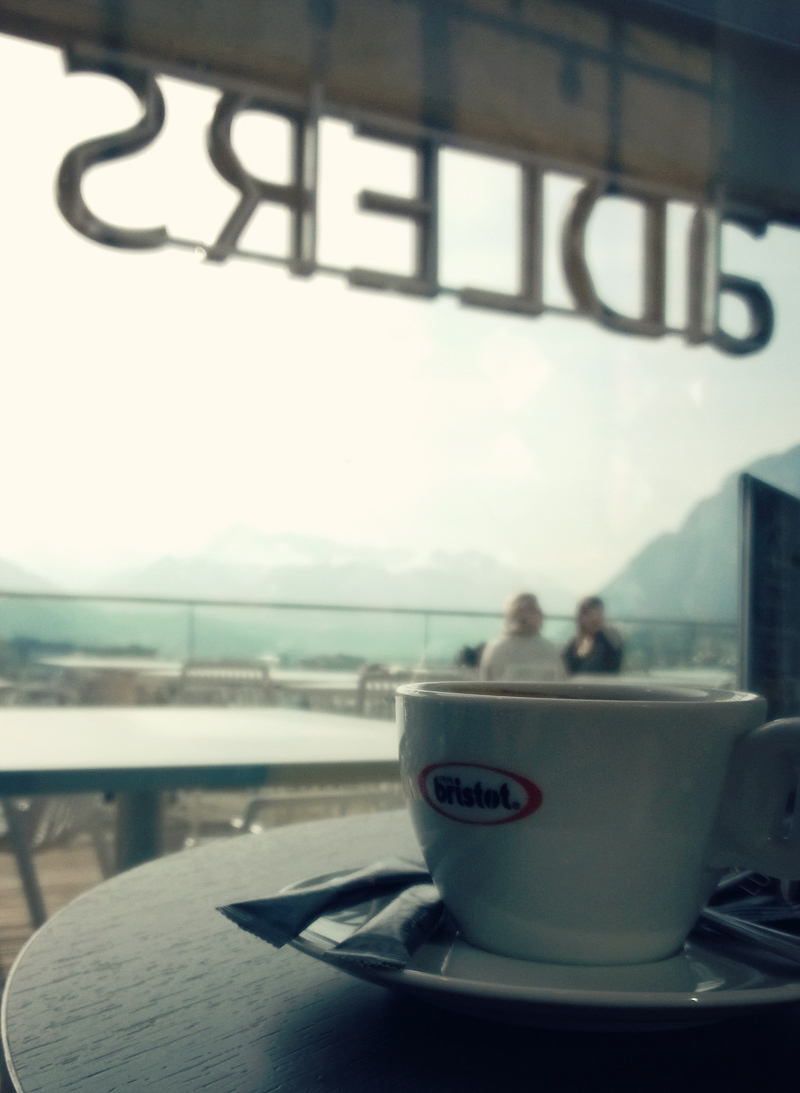 Kaffee im Hotel aDLERS Innsbruck - Tirol - butterflyfish