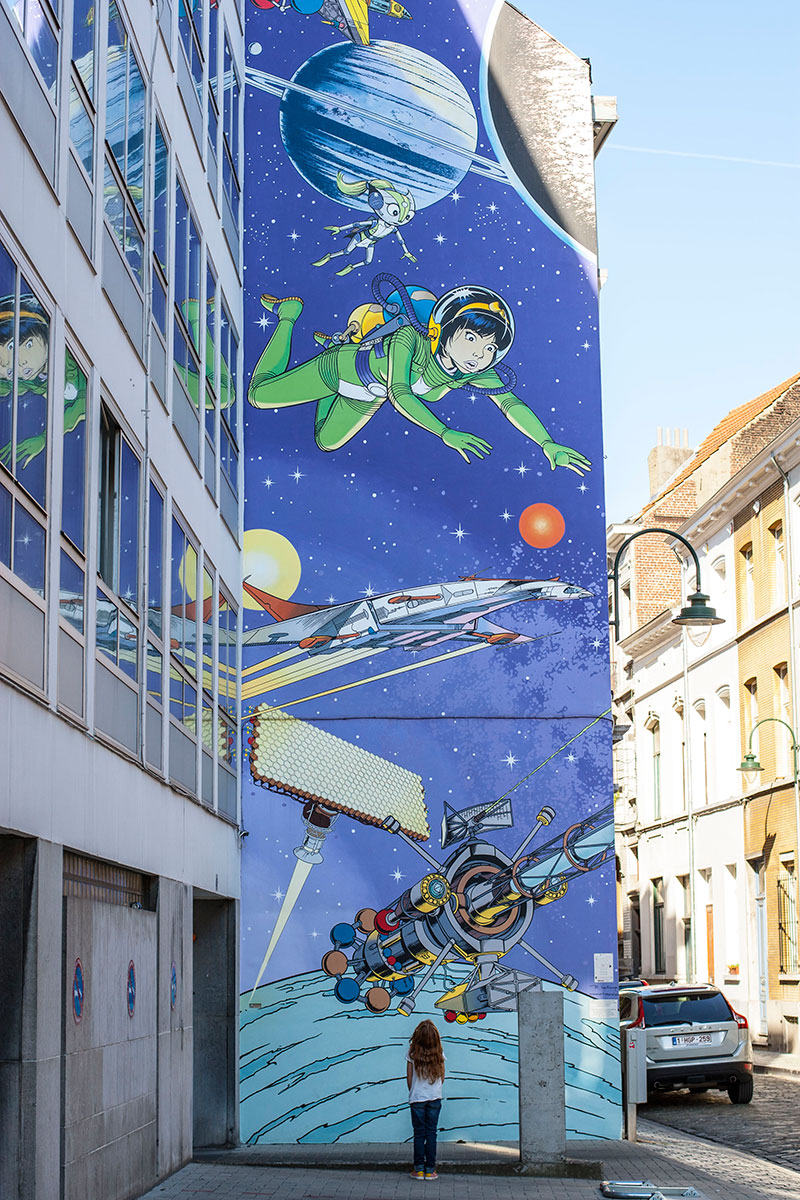 yoko tsuno comic wall bruxelles